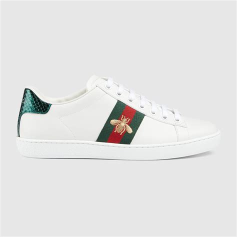 gucci womens bee sneakers white|gucci bee sneakers women.